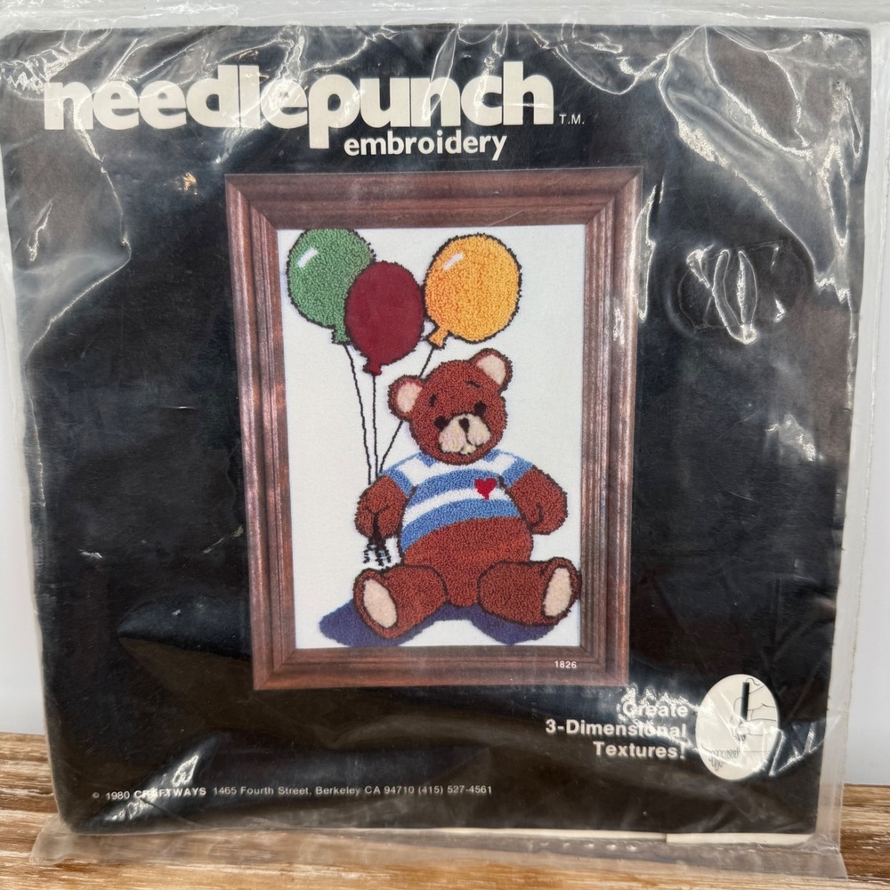 NEW Vintage‎ 1980 Craftways Needlepunch Embroidery Kit Teddy Bear with Balloons